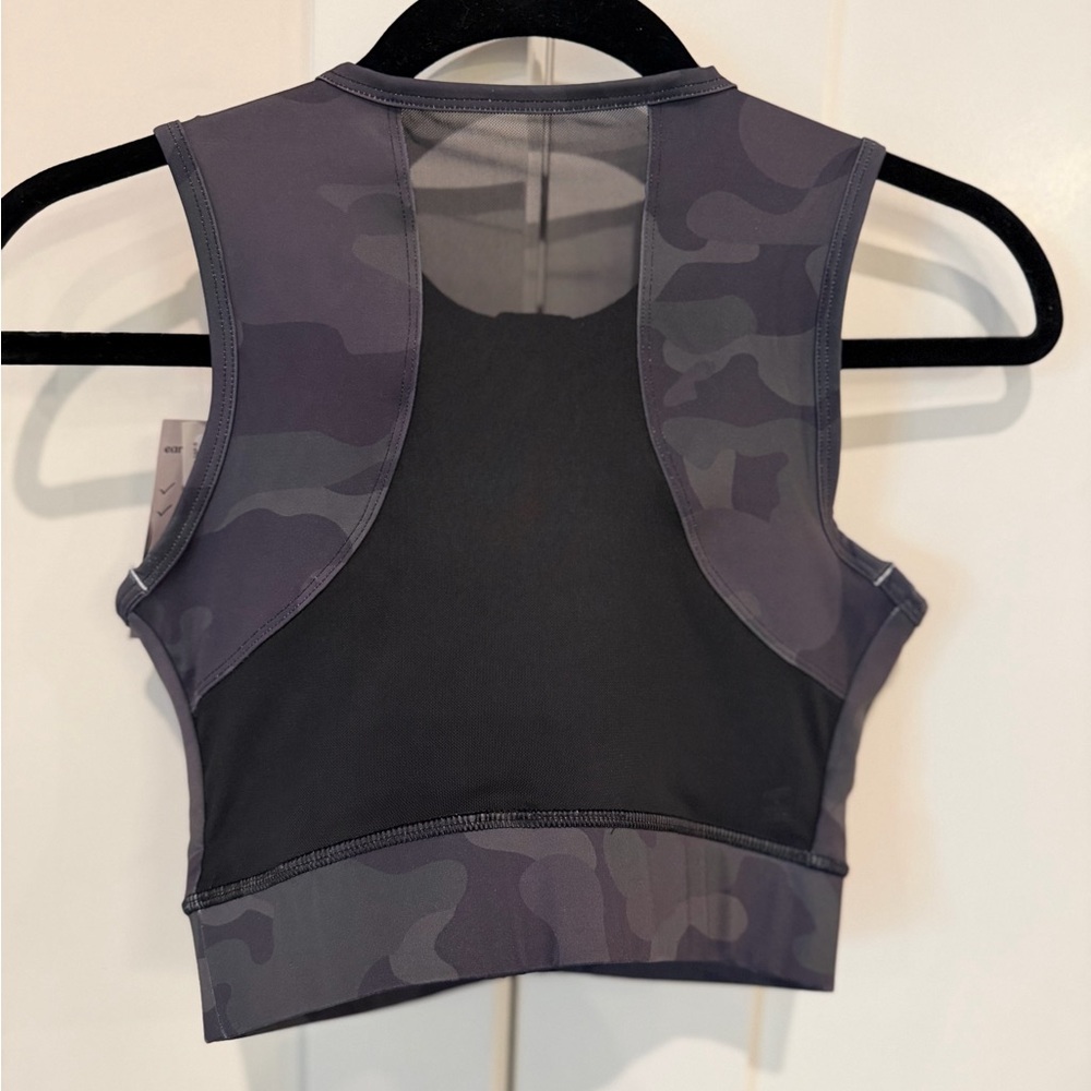 Earth Republic Sports Bra The Axelle in Black Camouflage Size‎ Small NWT's - Picture 9 of 10